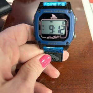 Freestyle Shark Classic Black and Blue Smartwatch